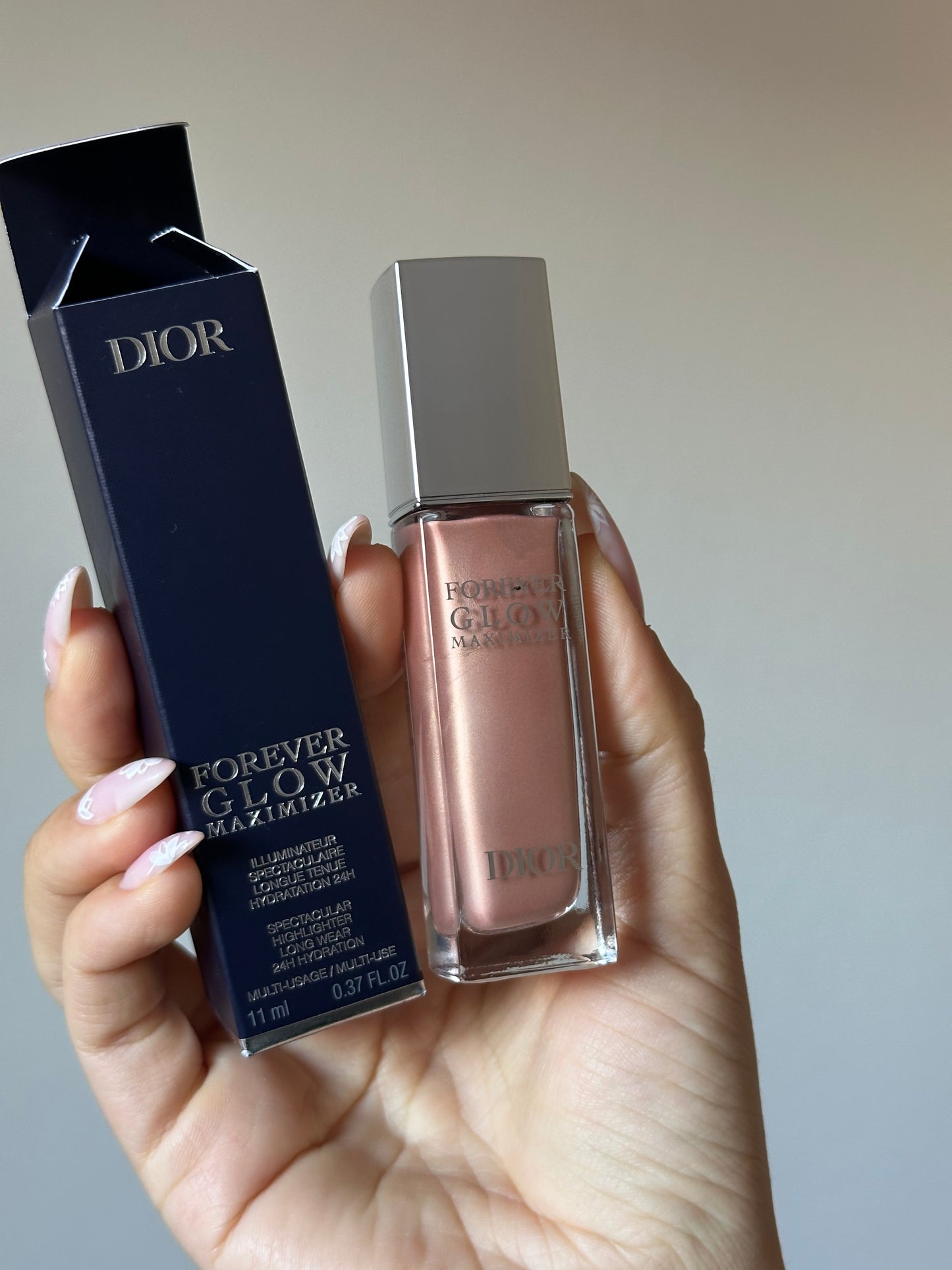 DIOR maximizer liquid highlighter