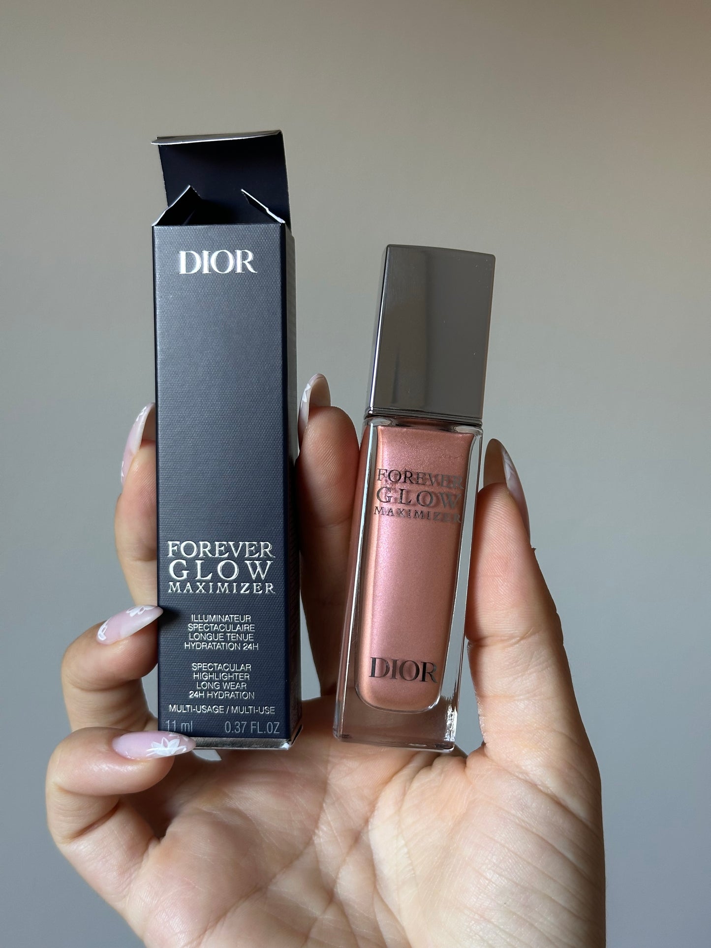 DIOR maximizer liquid highlighter