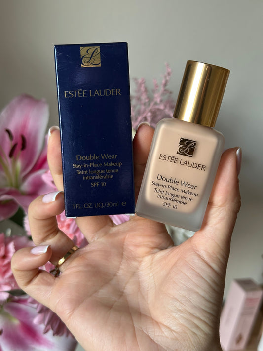 Estee Lauder - Double Wear foundation