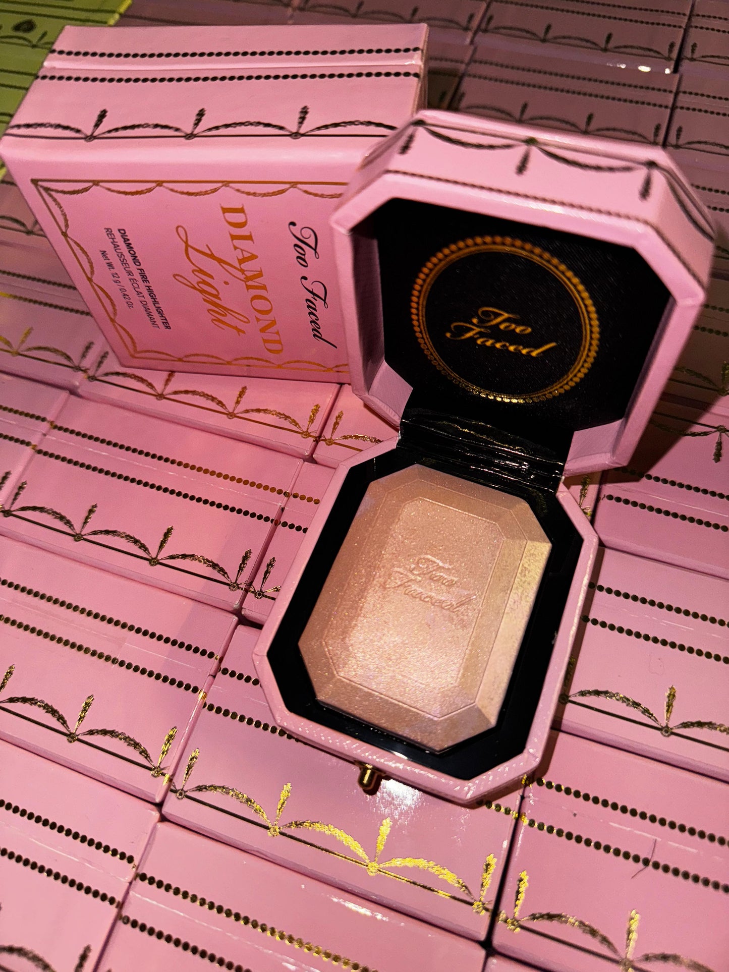 Toofaced - Diamond Light Highlighter