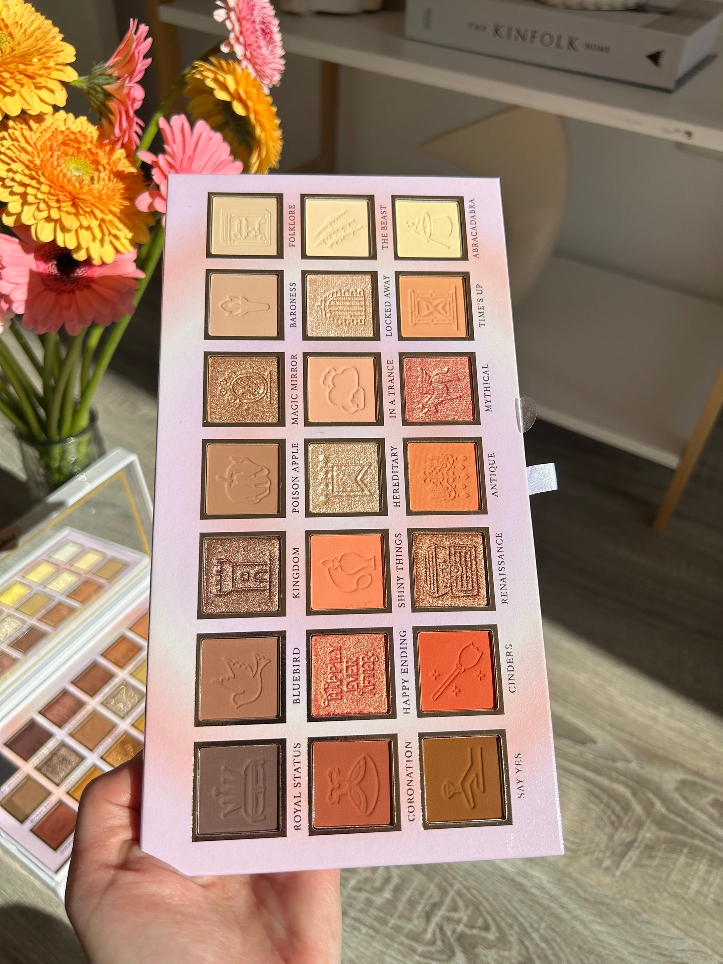 Plouise palette If the crown fits 👑