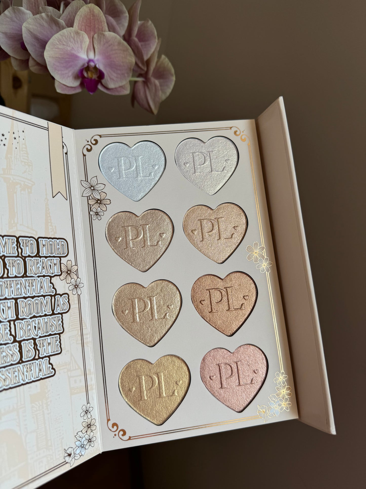 Plouise Chapter THREE palette