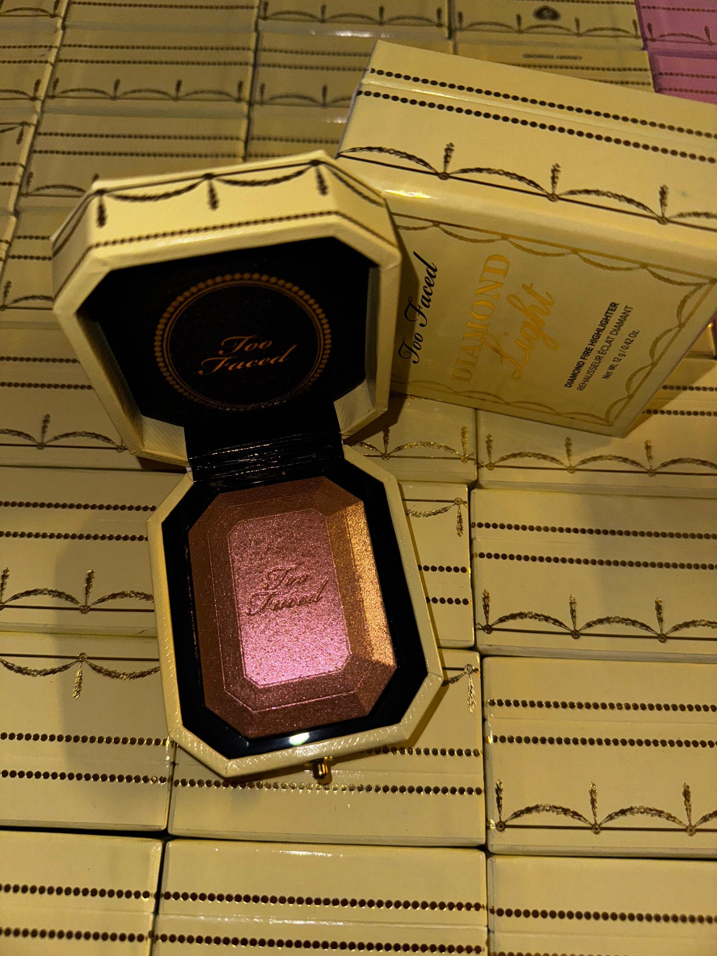 Toofaced - Diamond Light Highlighter