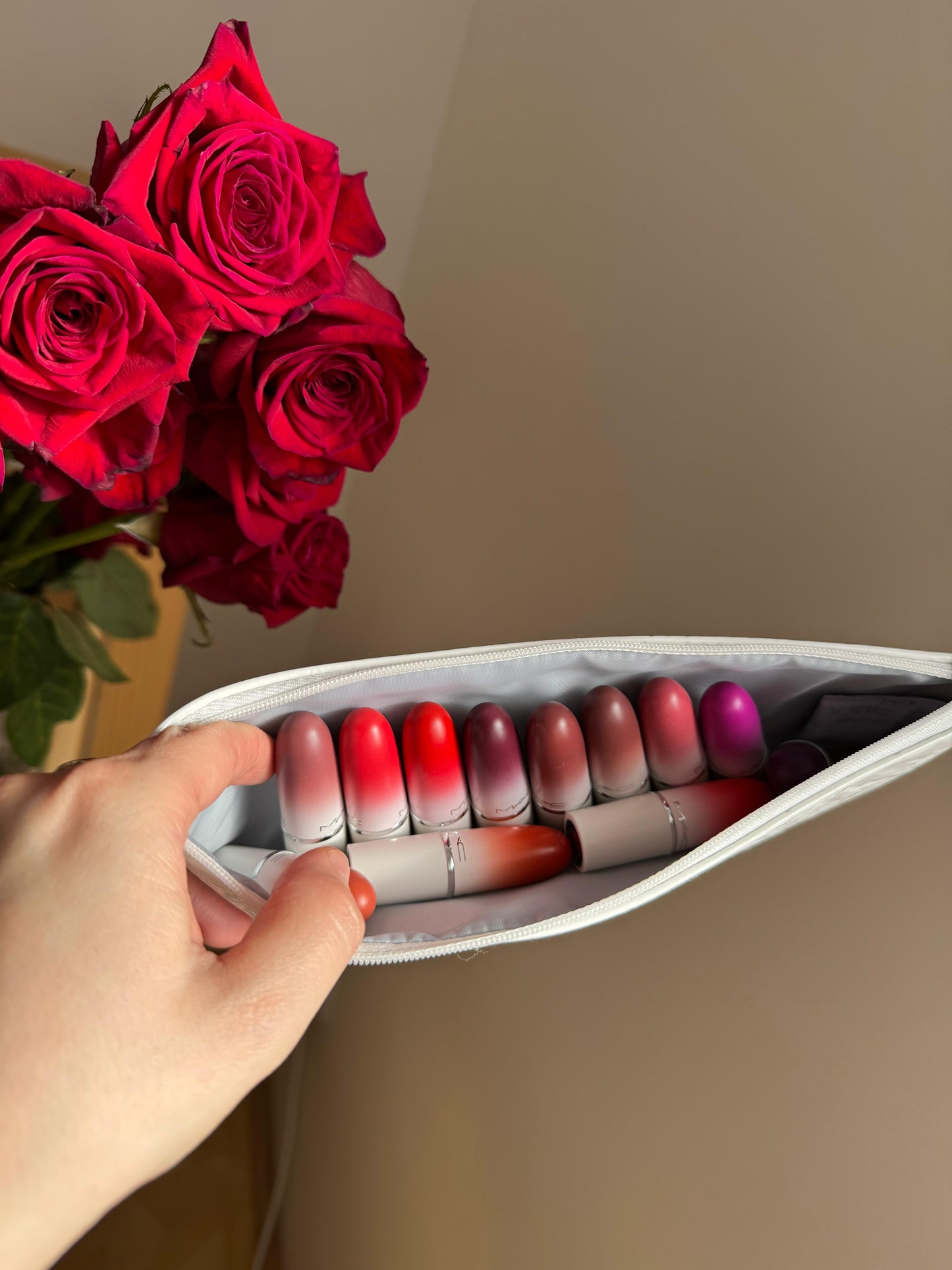 MAC - Lips by the Dozen Mini Powder Lipstick X 12