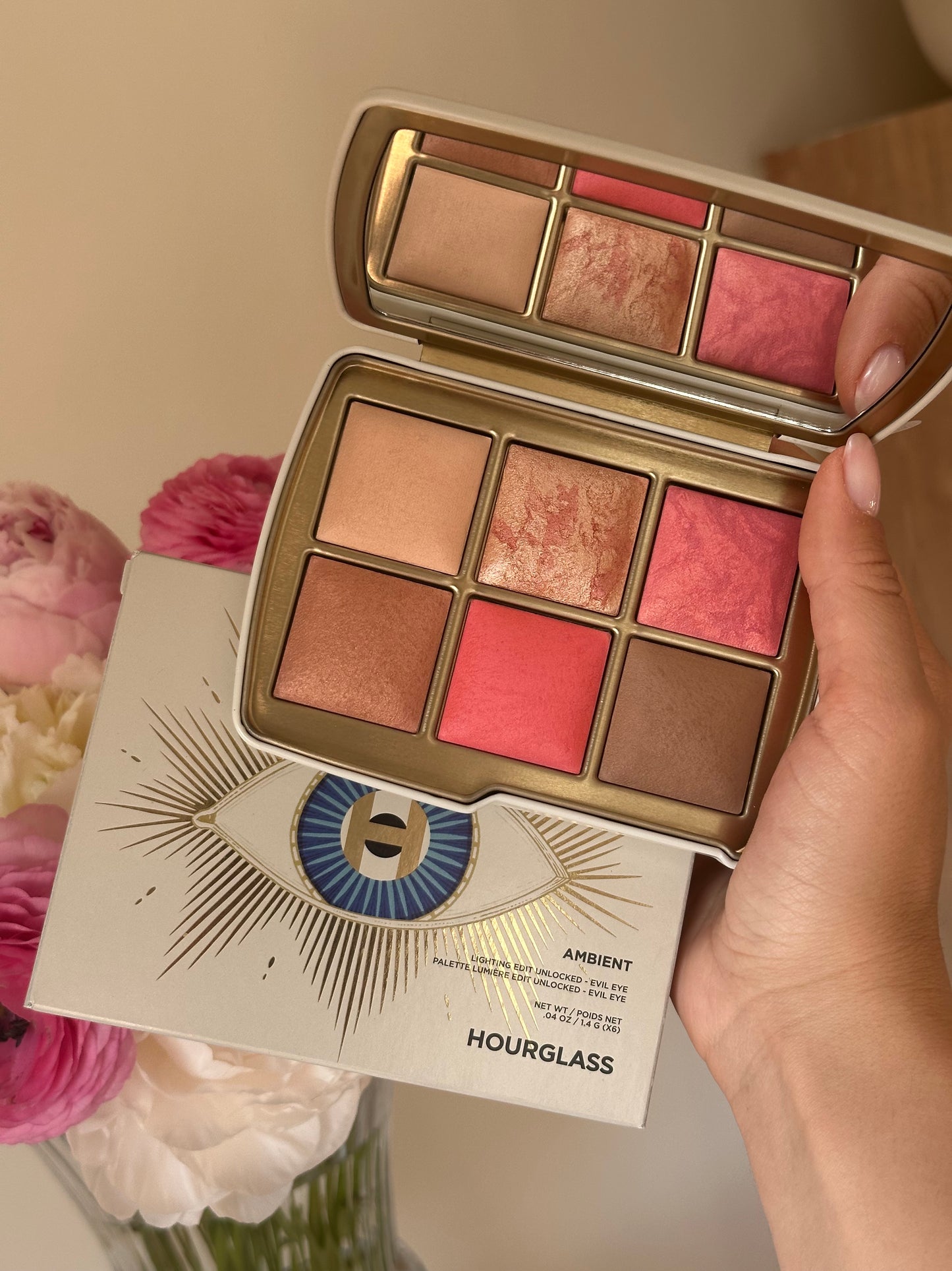Hourglass Ambient Lightning Palette