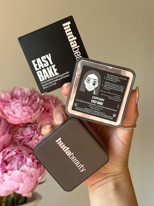 Huda Beauty - Easy Bake Setting Powder