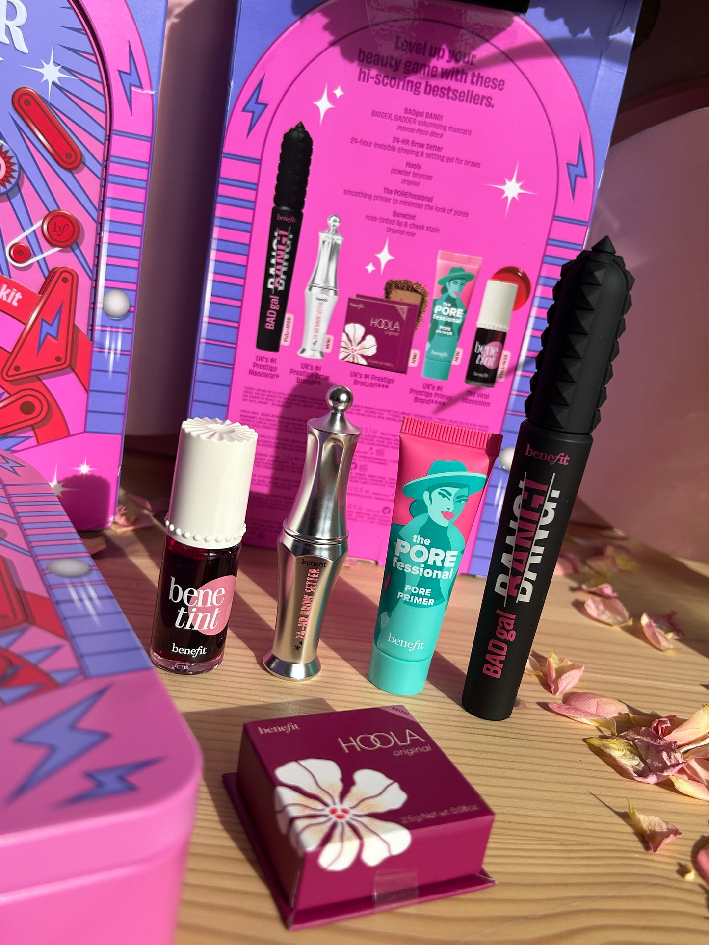 Benefit Super Score Beauty Exclusive Star Gift