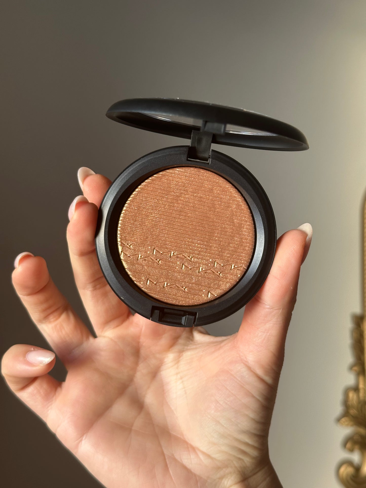 MAC - Extra Dimension Skinfinish Highlighter