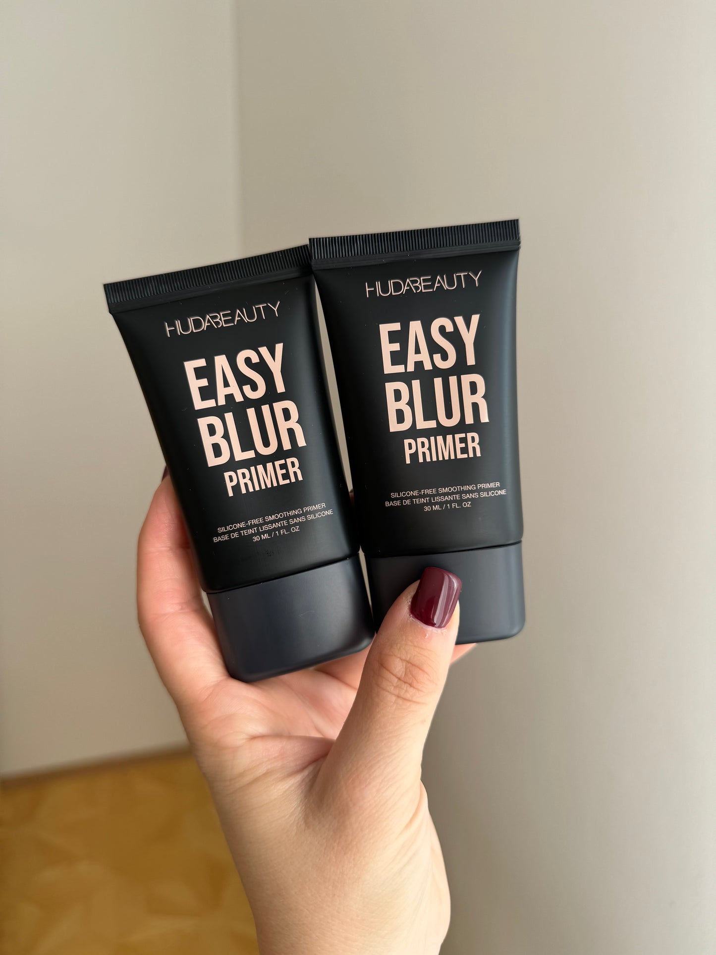 Easy blur HudaBeauty primer
