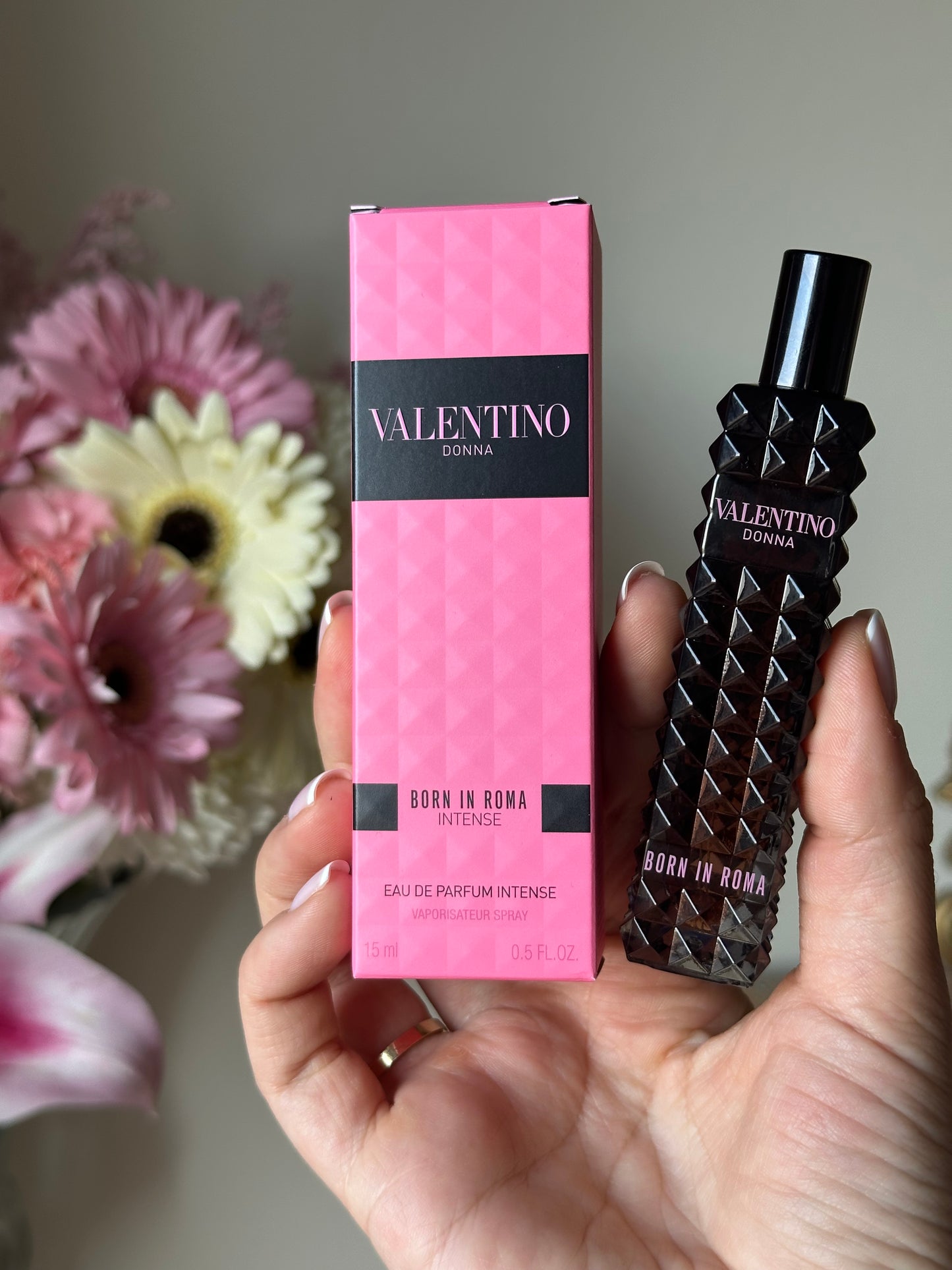 Valentino - Donna Born in Roma Intense