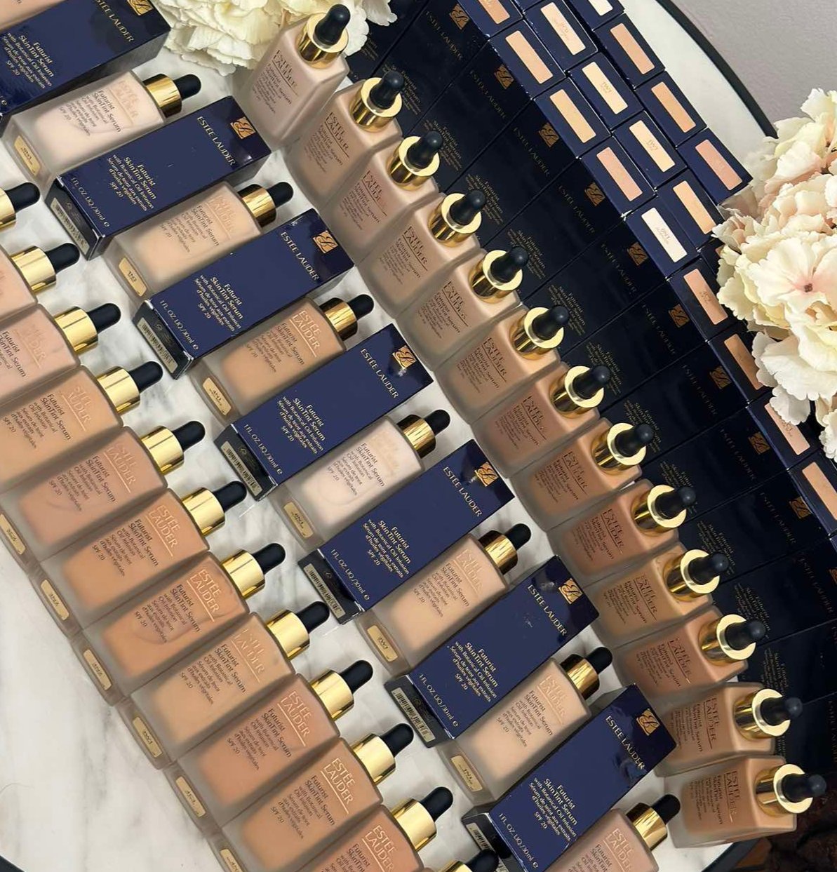 Estee Lauder - Futuristic SkinTint Serum