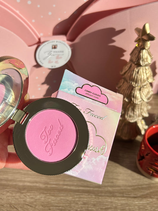 Too Faced Cloud Crush Blurring Blush
Velvety Second-Skin Powder Formula