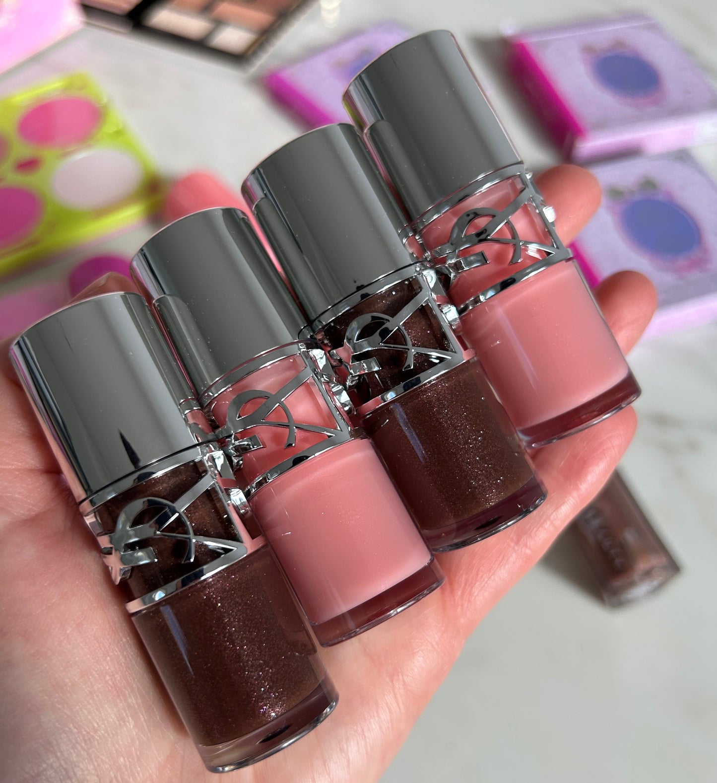 YSL LOVESHINE PLUMPING LIP OIL GLOSS