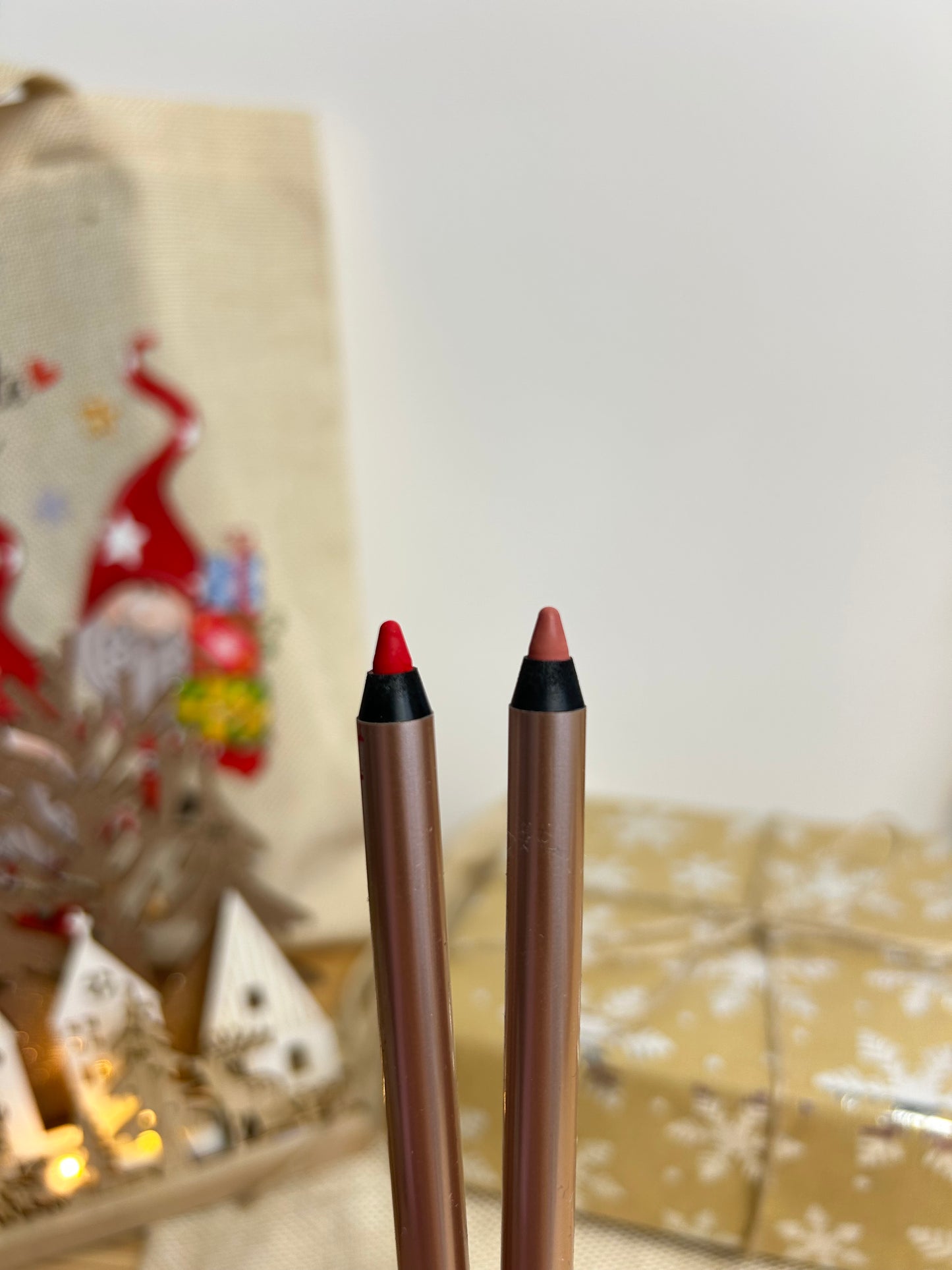 Lancome - Lip Idôle Lip Shaper Creamy Matte & Waterproof