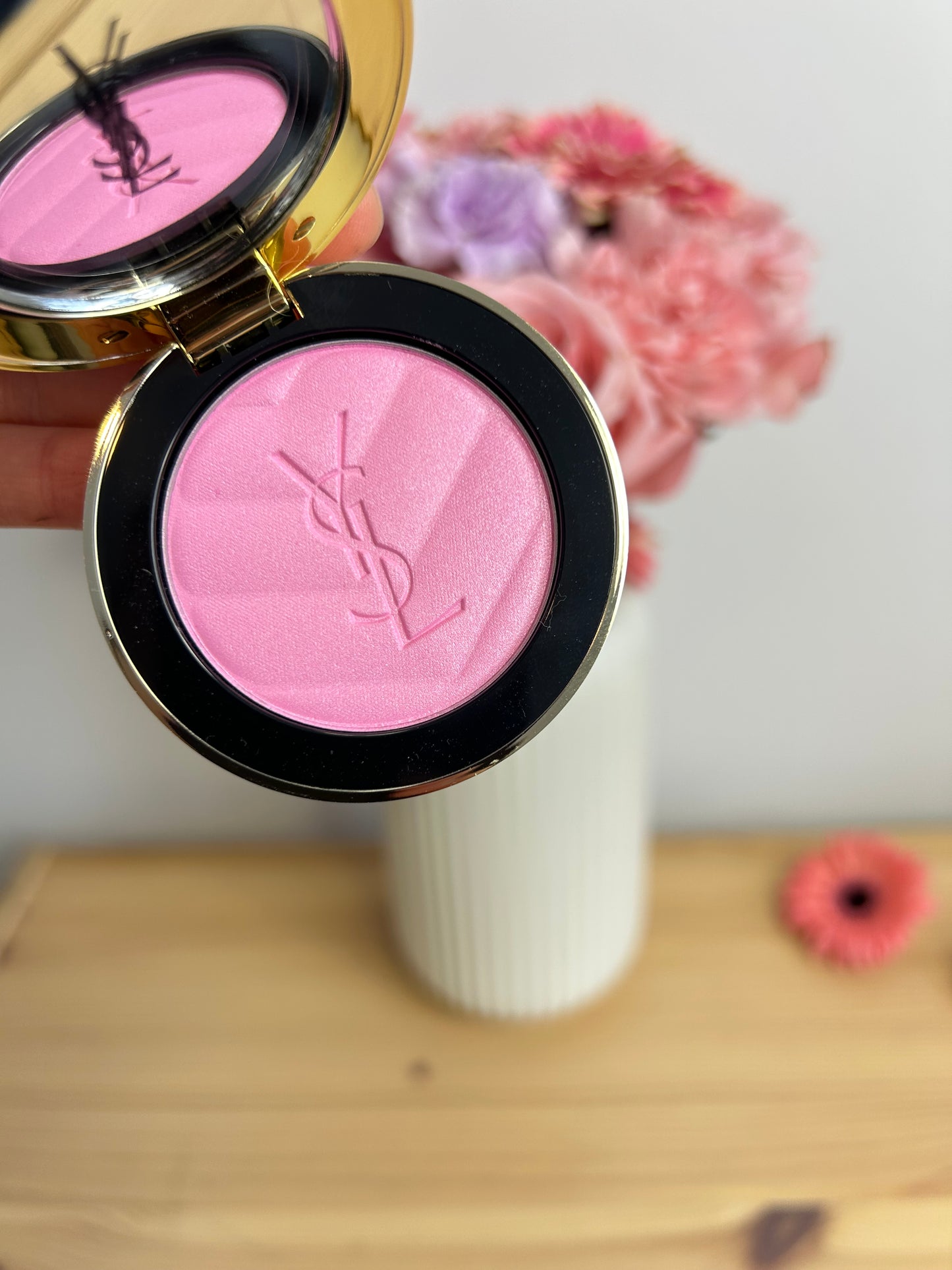 YSL - Make me blush