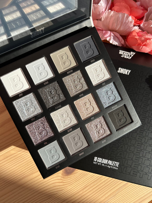 By BEAUTY BAY 16 Colour Palette