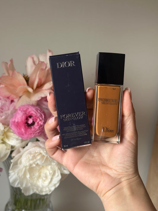 Dior - Forever Mat