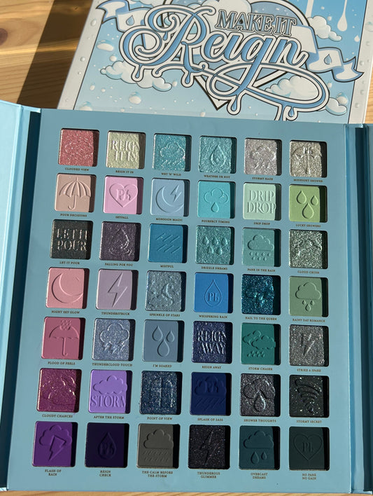 P.Louise Make It Reign Rainbow Eyeshadow Palette