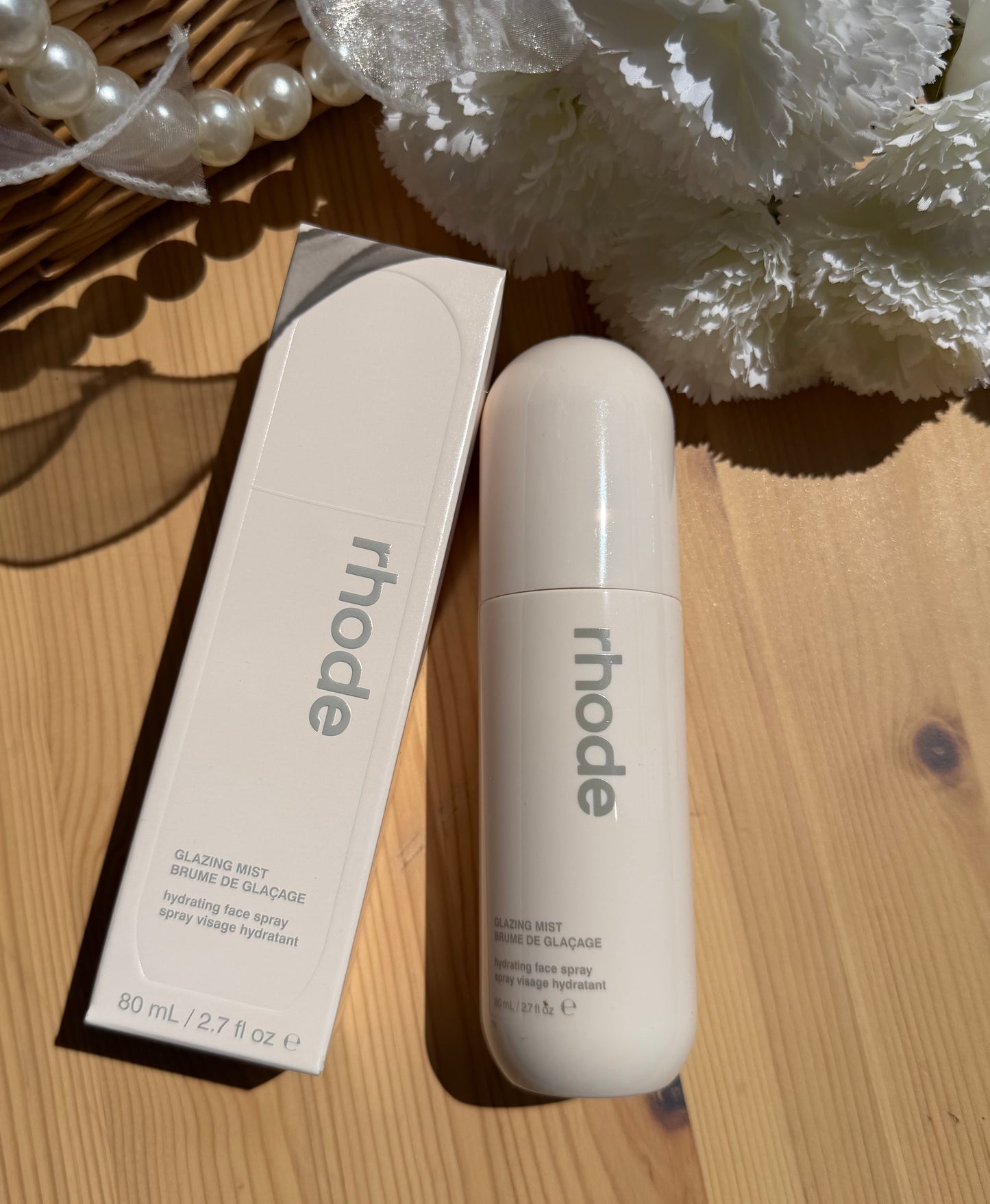 Rhode Glazing Mist
Hydrating Face Spray