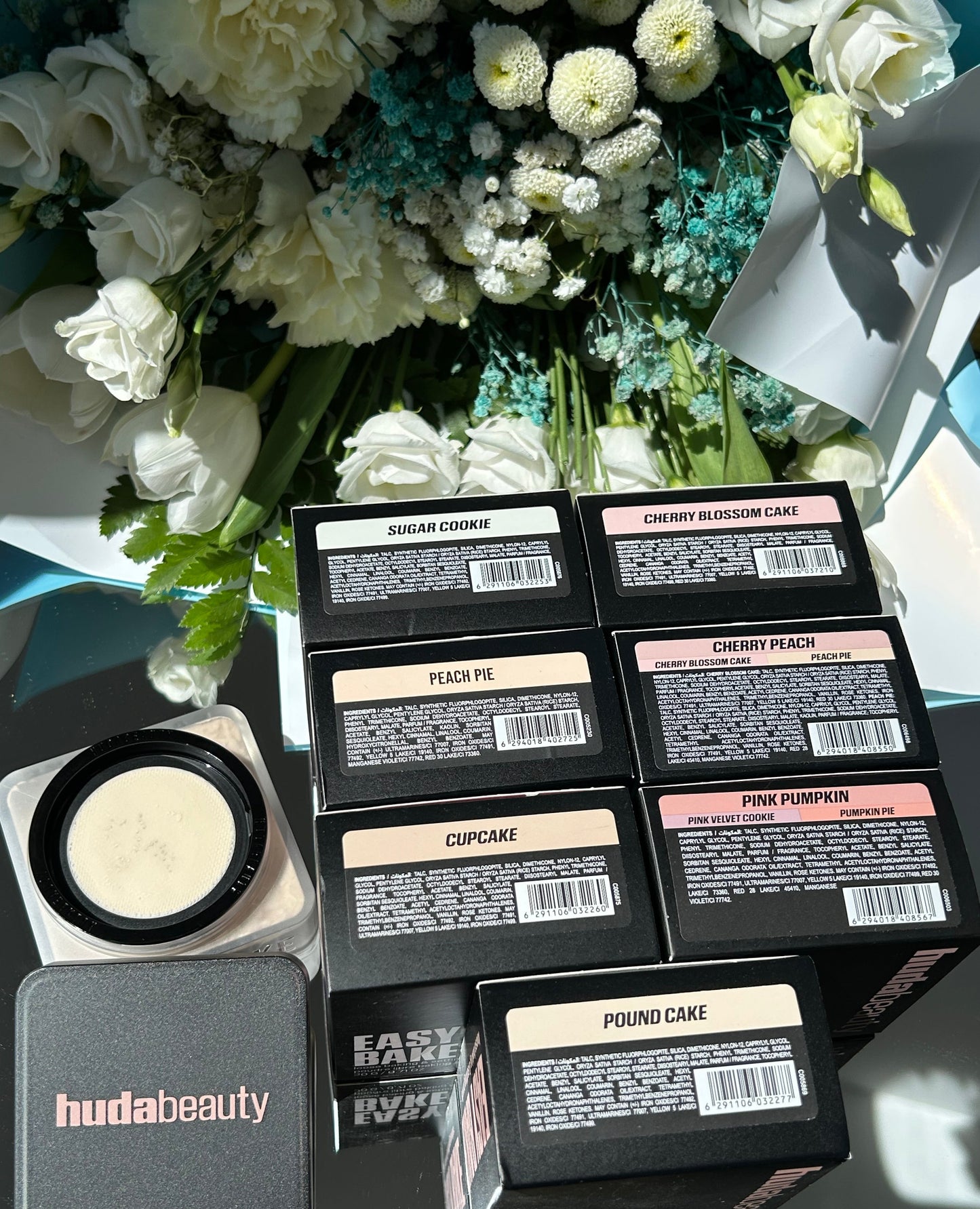 Huda Beauty - Easy Bake Setting Powder