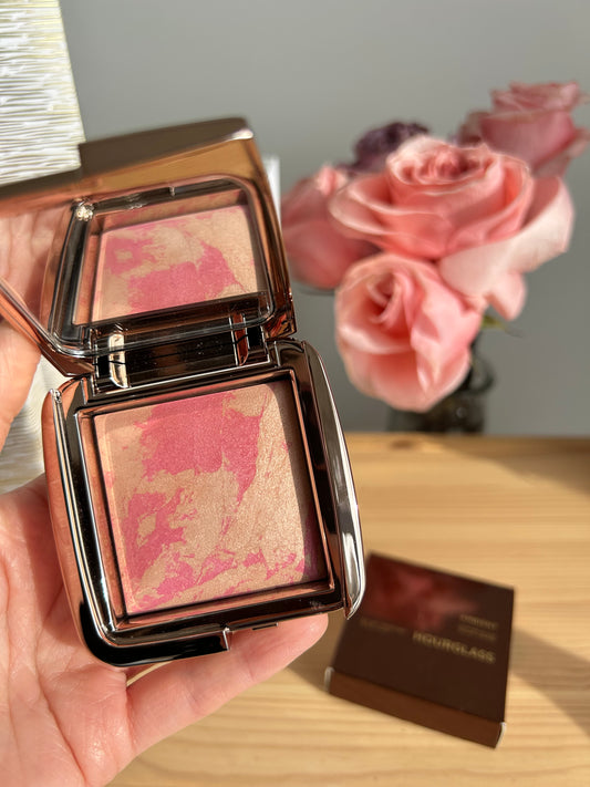 HOURGLASS AMBIENT™ LIGHTING BLUSH