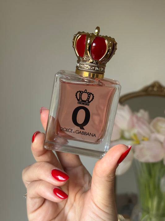 Dolce Gabbana  - Q