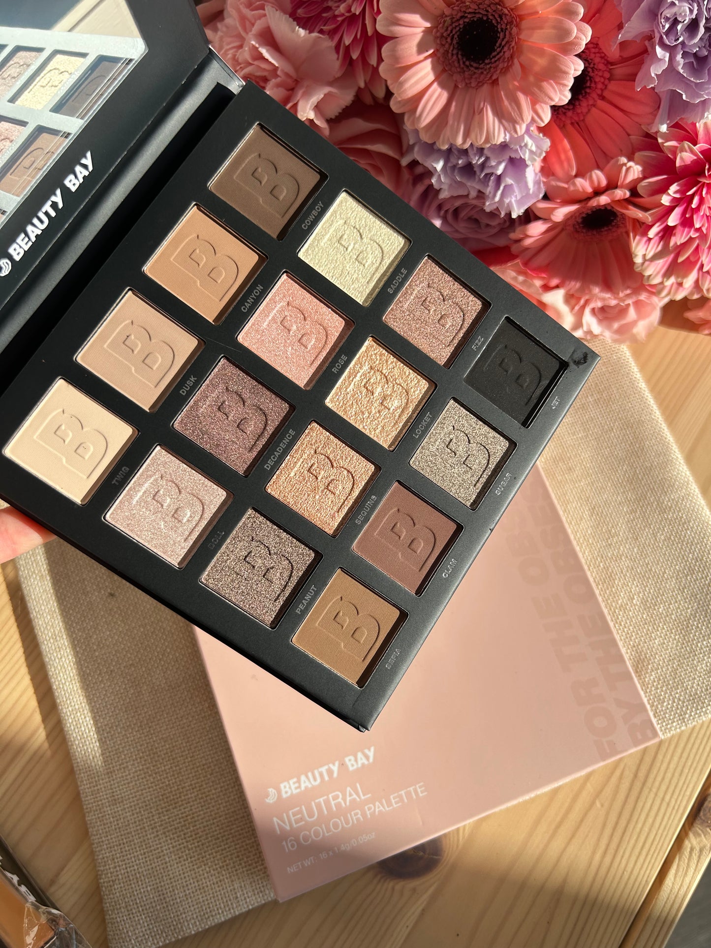 Beauty Bay Eyeshadow Palette