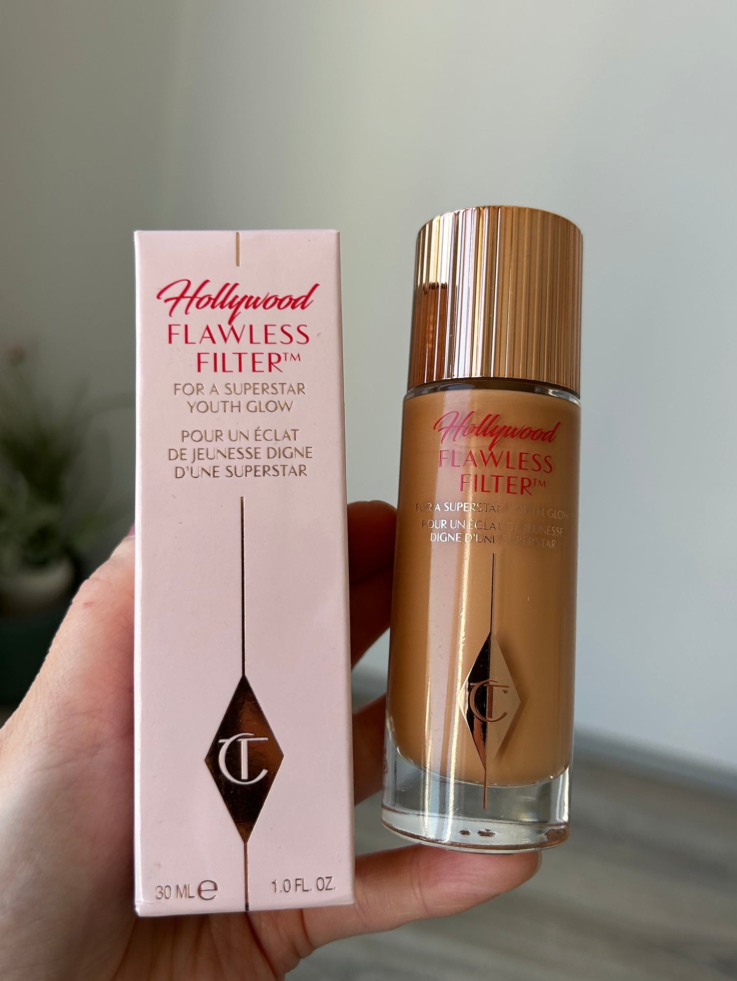 Charlotte Tilbury Hollywood Flawless Filter