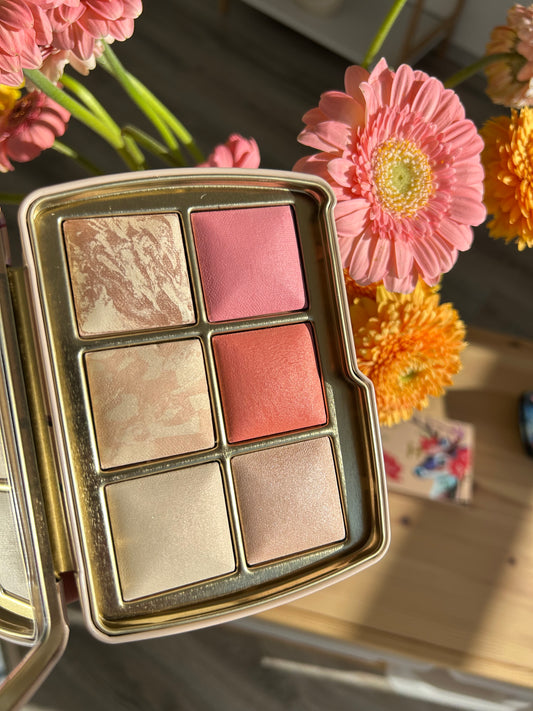 HOURGLASS AMBIENT - DEER