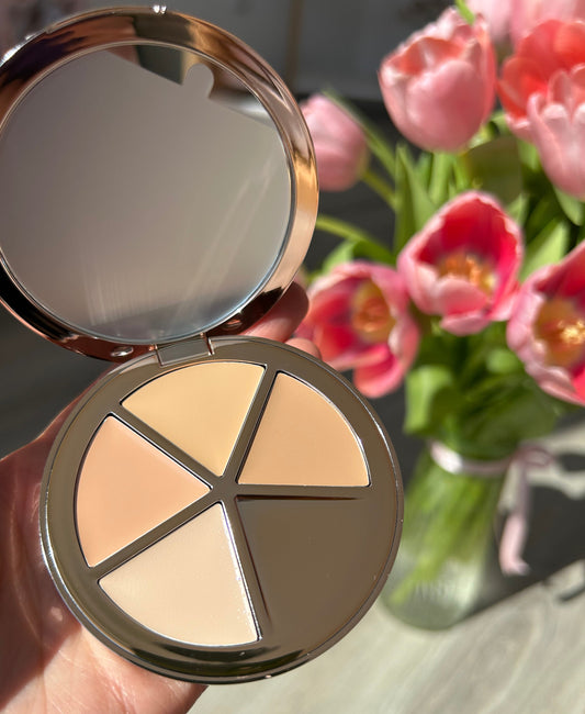 Flower Knows The Sweetie Bear 4 Color Concealer Palette