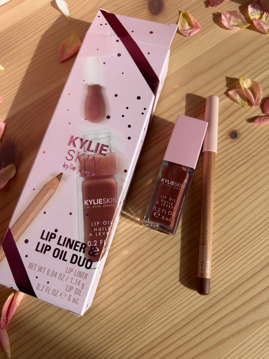 Kylie Skin Lip Liner & Lip Oil Duo Gift Set