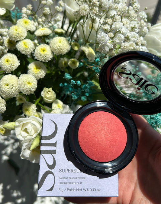 Saie 
SuperSuede™ Radiant Talc-Free Baked Powder Blush