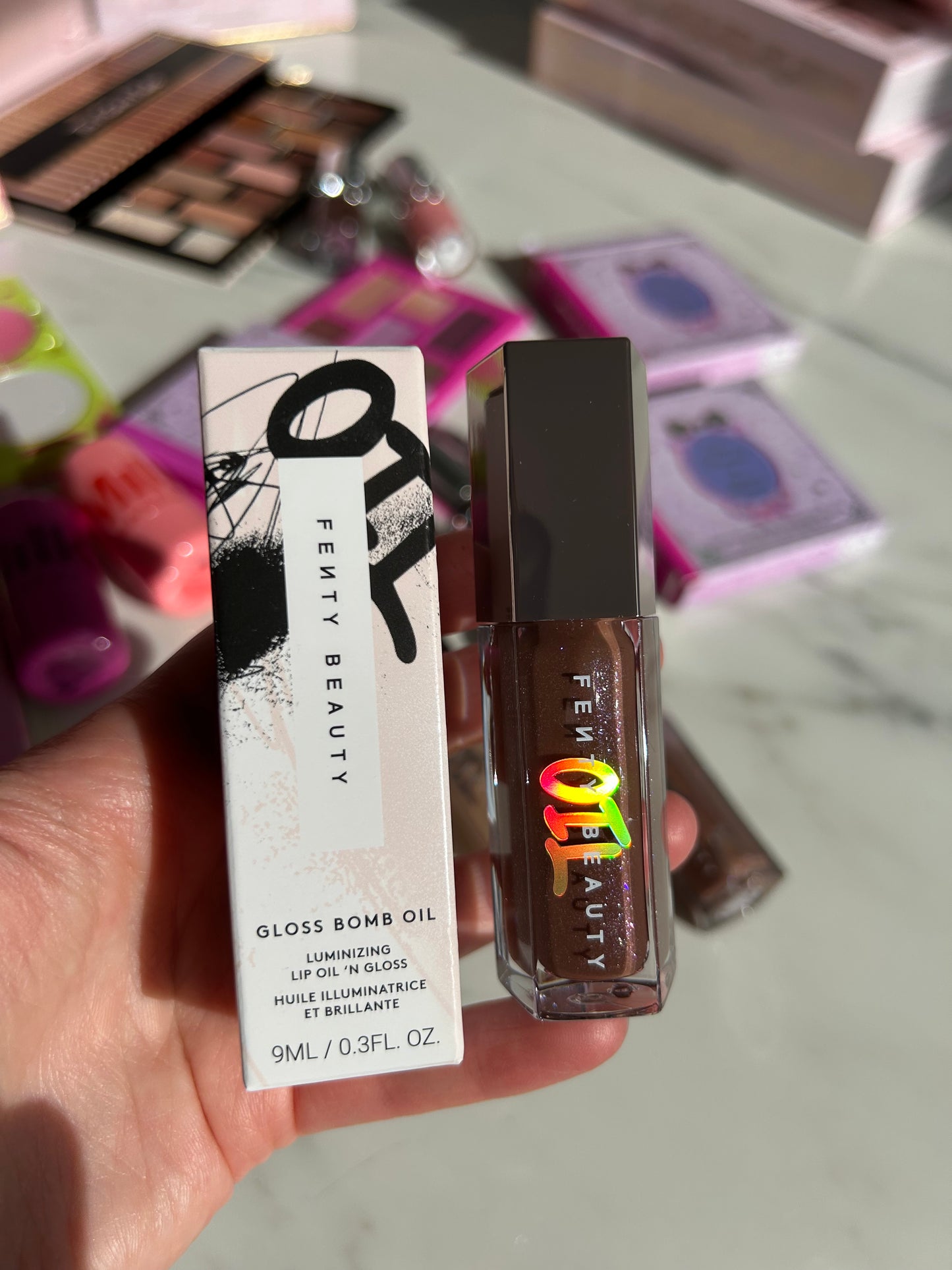 FENTY BEAUTY GLOSS BOMB OIL LUMINIZING LIP OIL 'N GLOSS