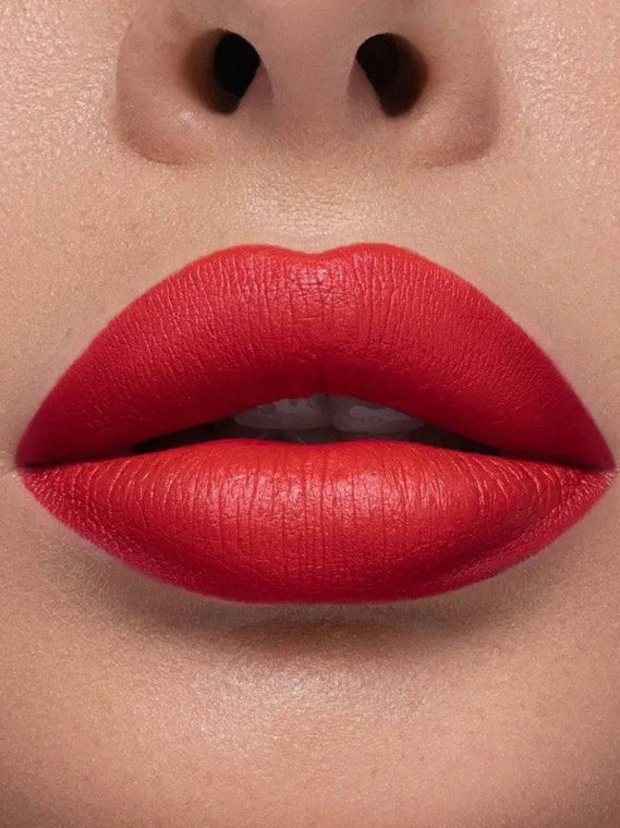 NATASHA DENONA 
I NEED A NUDE LIP CRAYON