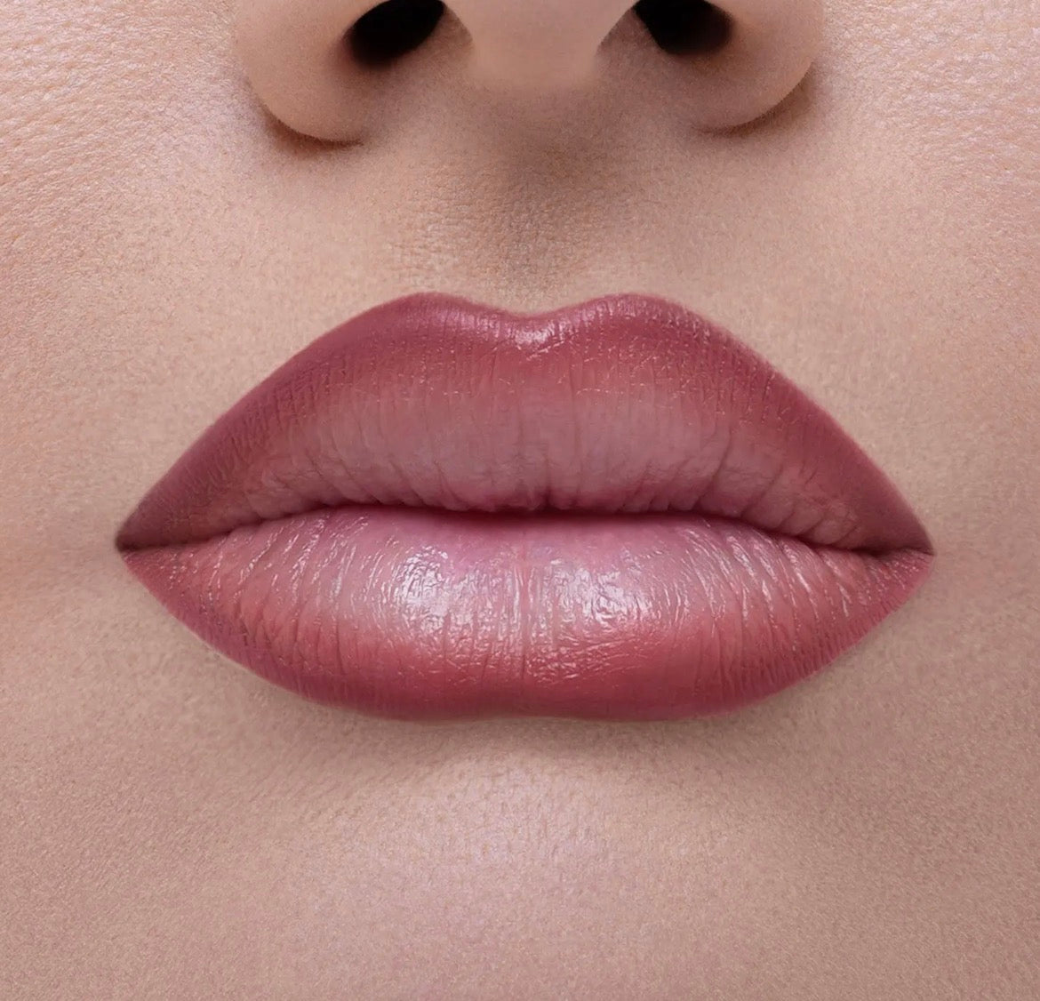 NATASHA DENONA 
I NEED A NUDE LIP CRAYON