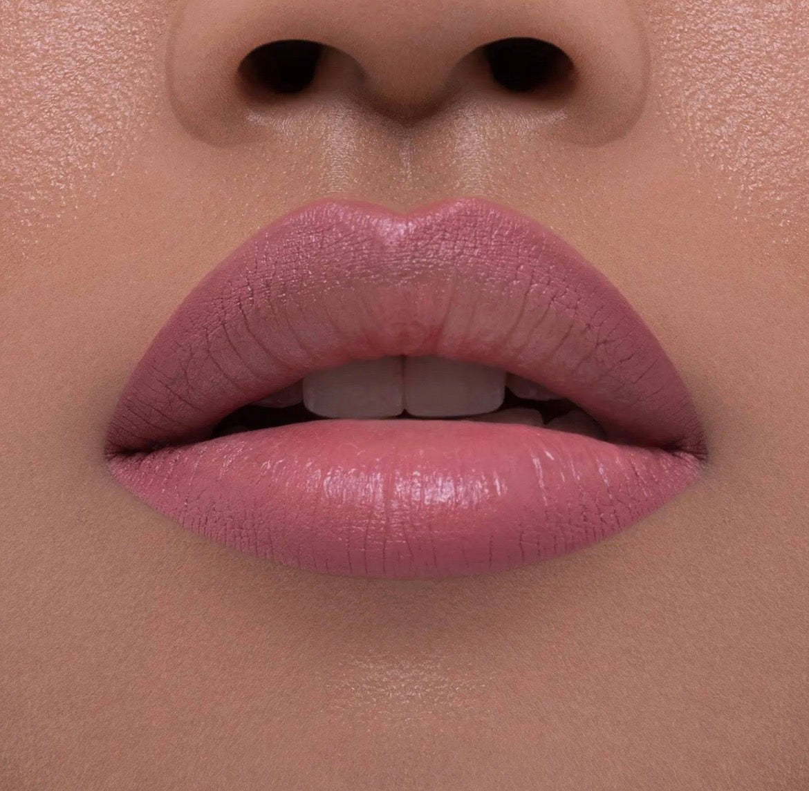 NATASHA DENONA 
I NEED A NUDE LIP CRAYON