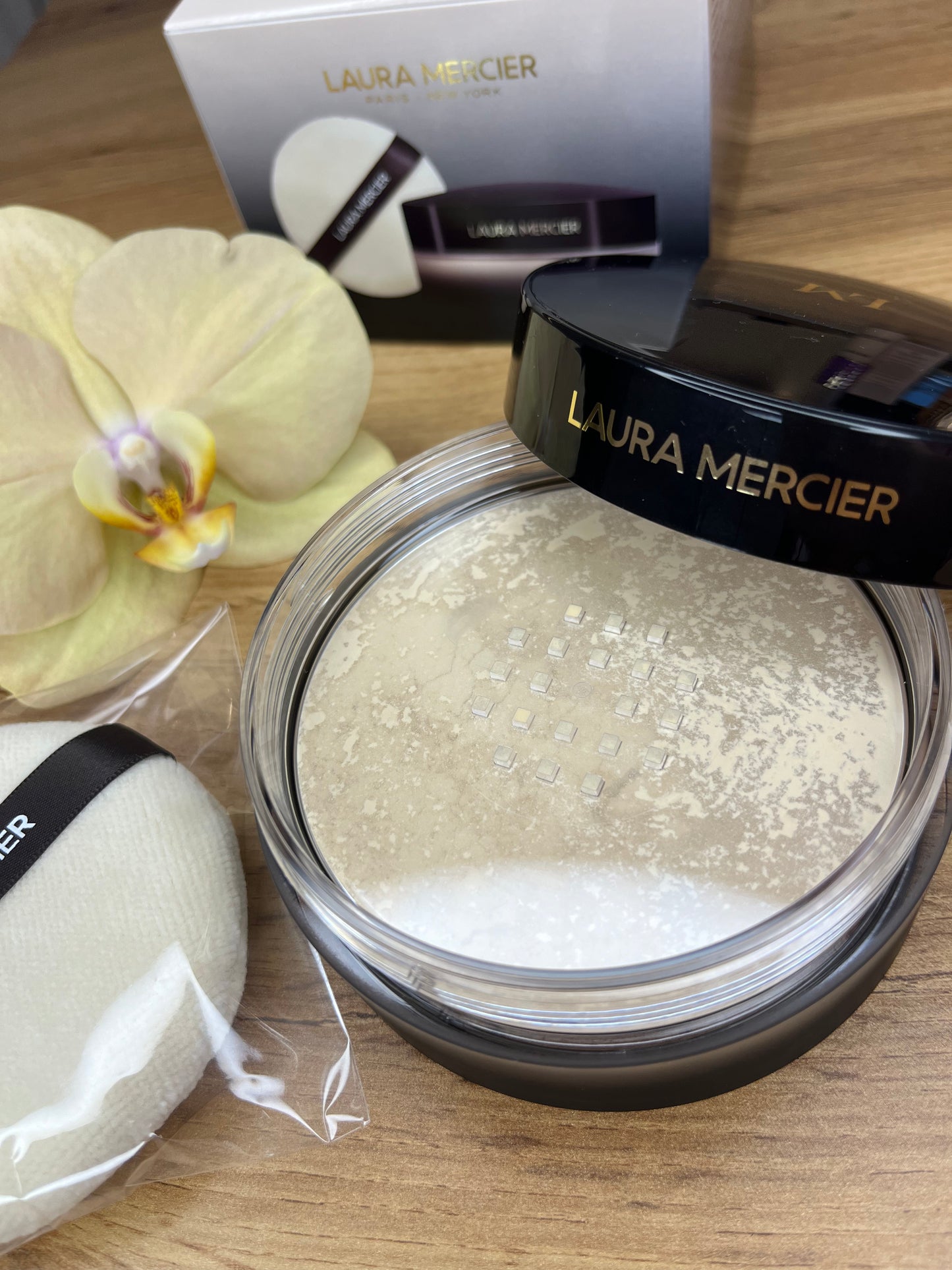 Laura Mercier Translucent Powder