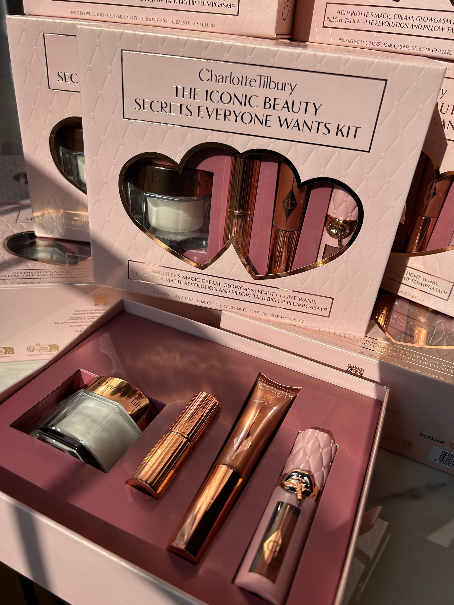 Charlotte Tilbury Face Set