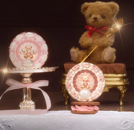 Flower Knows The Sweetie Bear 4 Color Concealer Palette